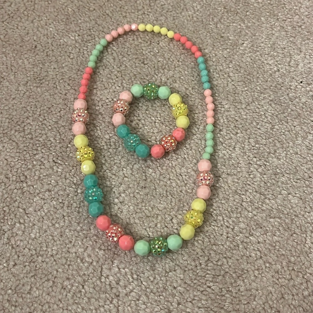 Girls Necklace and Bracelet Set